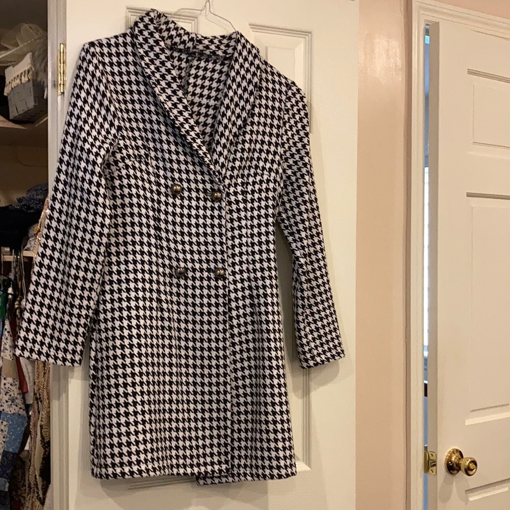 Houndstooth blazer coat